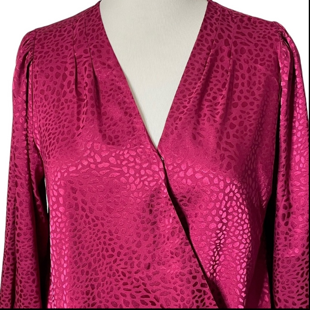 Chenault  Fuchsia Long Sleeve Wrap Blouse Size L - Picture 4 of 13